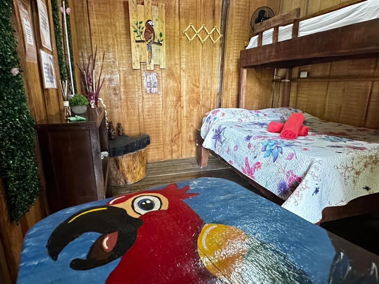Hostel Rustico Marabi Tarcoles Bagian luar foto